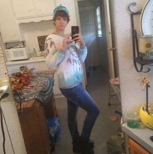 Meet your Posher, Kari